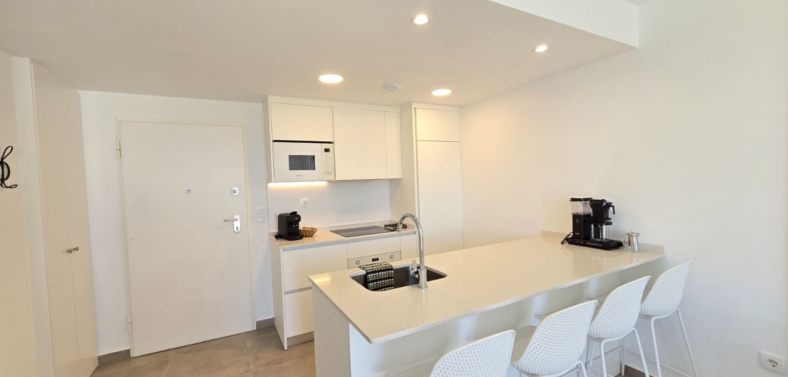 Apartamento de 2 habitaciones en Los Alcázares en venta - 299.950 € (Ref: 9354256)