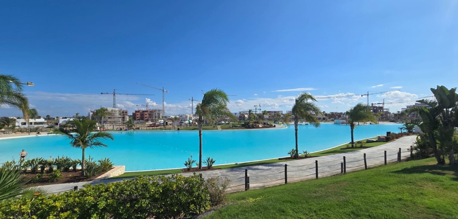 Apartamento de 2 habitaciones en Los Alcázares en venta - 299.950 € (Ref: 9354256)