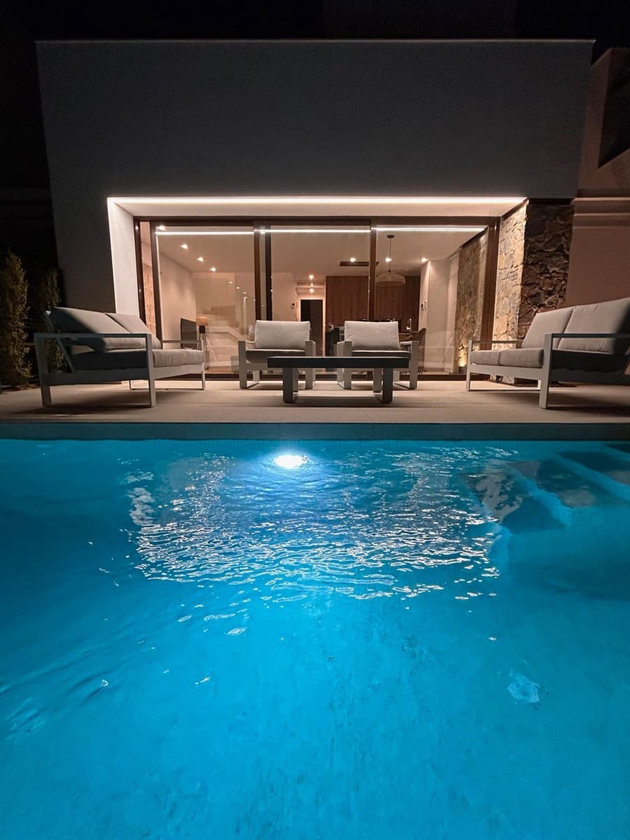 3 soveværelse Villa til salg i Torre-Pacheco med swimmingpool - € 450.000 (Ref: 9356841)