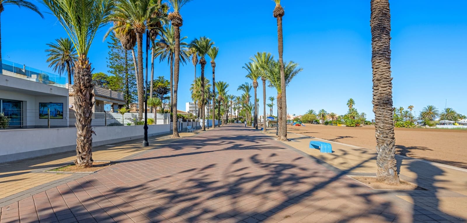 3 bedroom Villa for sale in Mar de Cristal with pool - € 470,000 (Ref: 9363269)