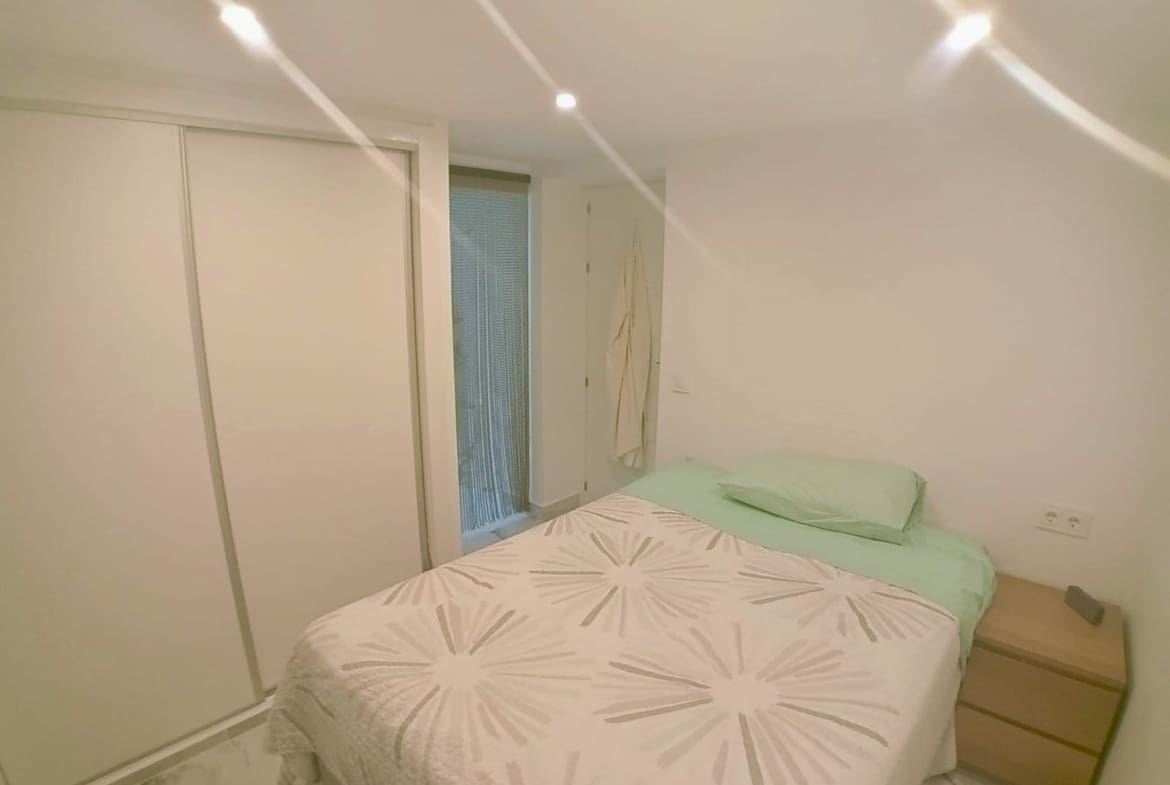 4 makuuhuone Huvila myytävänä paikassa Banos y Mendigo - 595 000 € (Ref: 9413010)