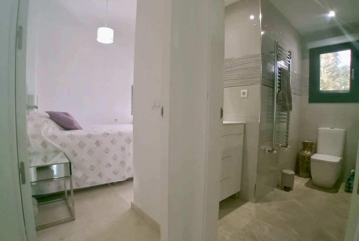 4 makuuhuone Huvila myytävänä paikassa Banos y Mendigo - 595 000 € (Ref: 9413010)