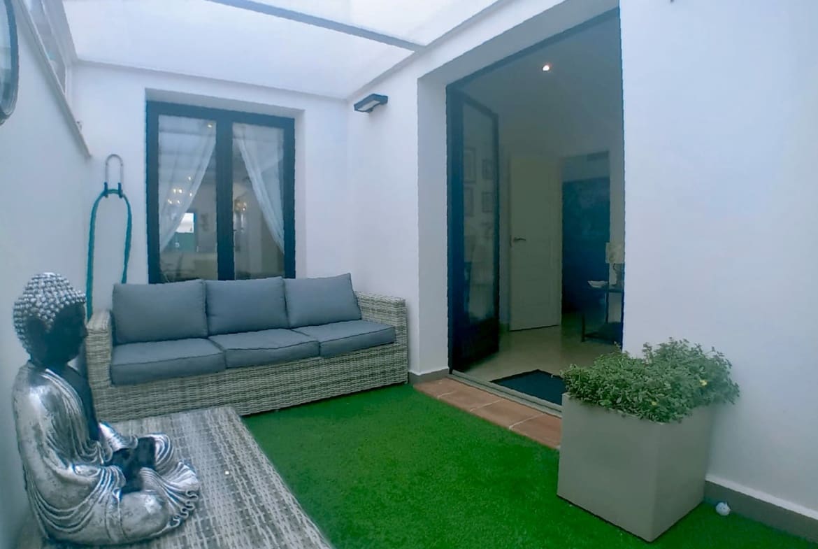 4 makuuhuone Huvila myytävänä paikassa Banos y Mendigo - 595 000 € (Ref: 9413010)