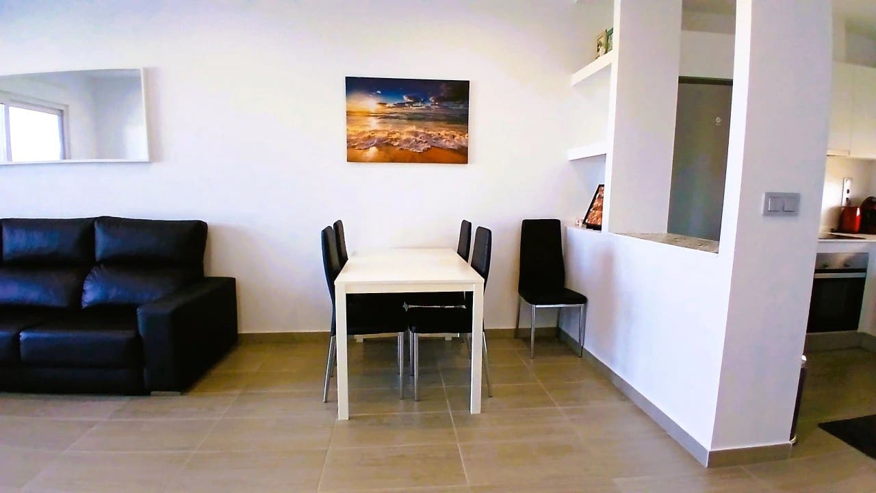 Apartamento de 2 habitaciones en Terrazas de la Torre en venta con piscina - 131.900 € (Ref: 9471016)