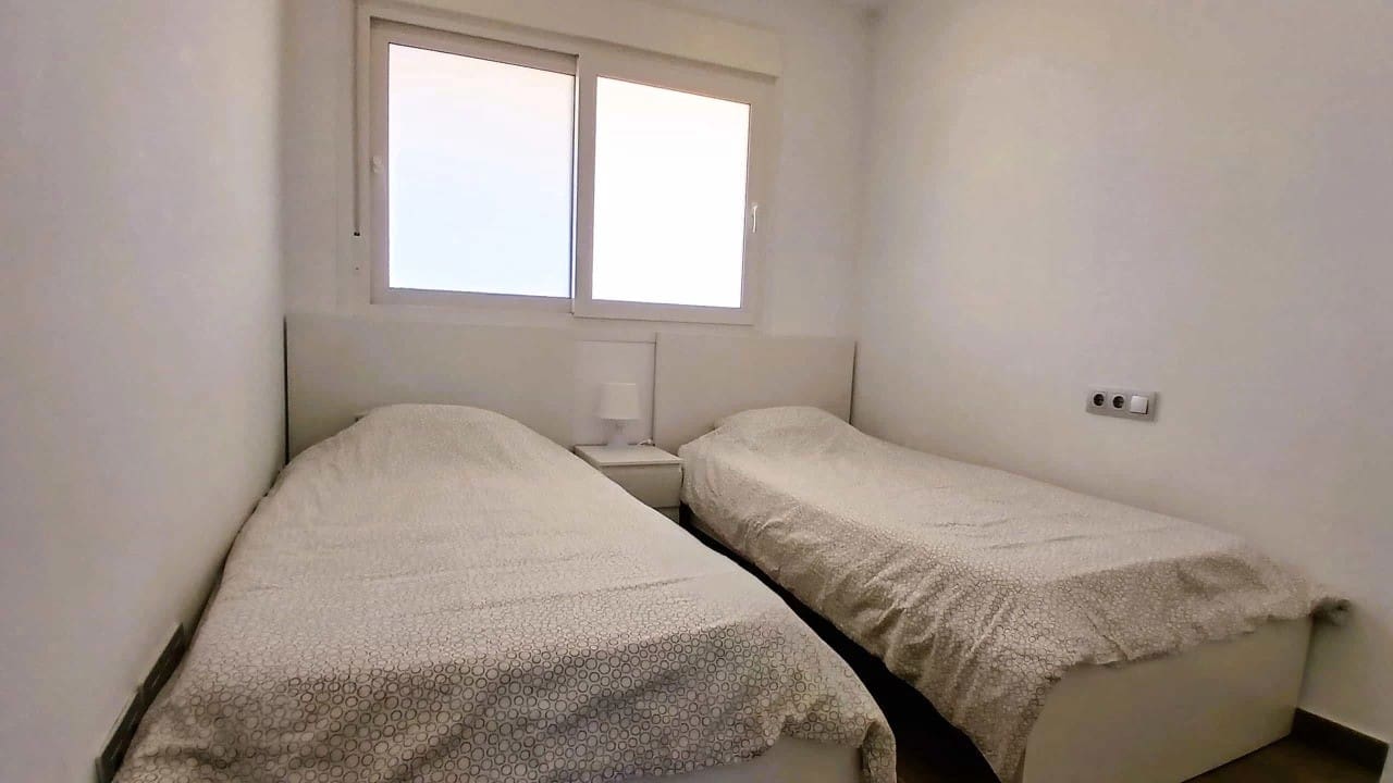 Apartamento de 2 habitaciones en Terrazas de la Torre en venta con piscina - 131.900 € (Ref: 9471016)