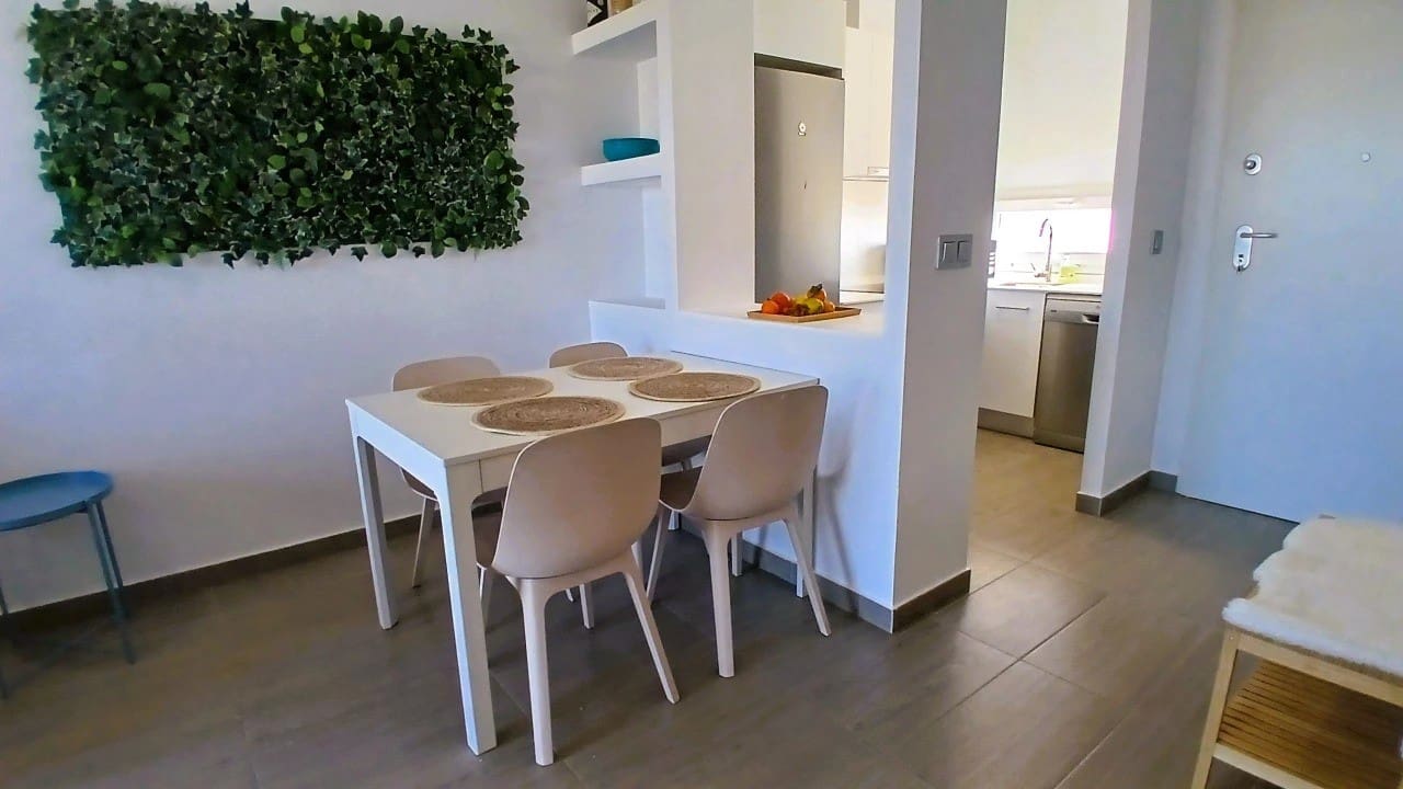 Apartamento de 2 habitaciones en Terrazas de la Torre en venta - 132.000 € (Ref: 9471017)