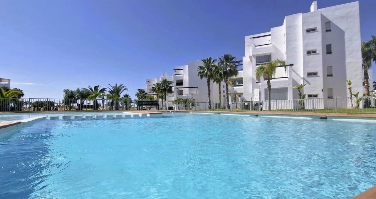 Apartamento de 2 habitaciones en Terrazas de la Torre en venta - 132.000 € (Ref: 9471017)