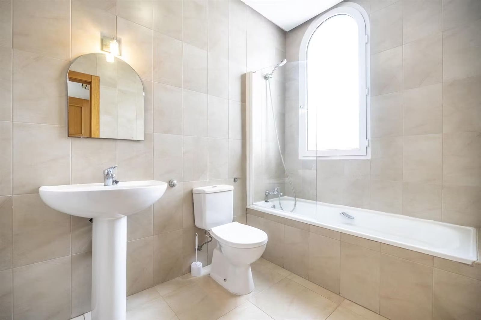 3 slaapkamer Villa te koop in Roldan - € 340.000 (Ref: 9506972)