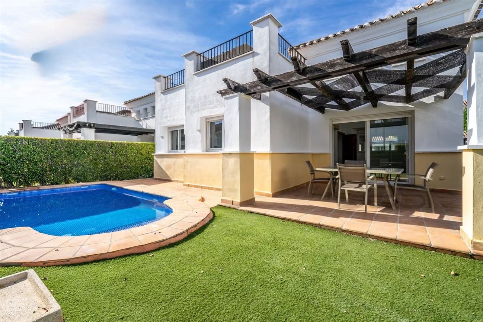 2 makuuhuone Huvila myytävänä paikassa Roldan - 235 000 € (Ref: 9506974)