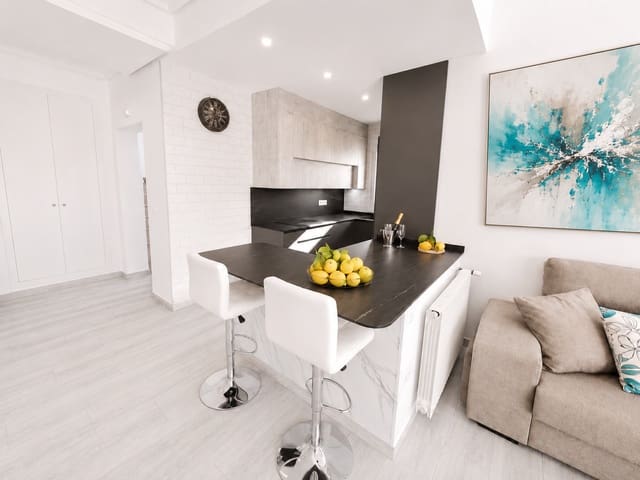 2 soveværelse Villa til salg i La Torre Golf Resort, Torre-Pacheco - € 249.995 (Ref: 9510303)