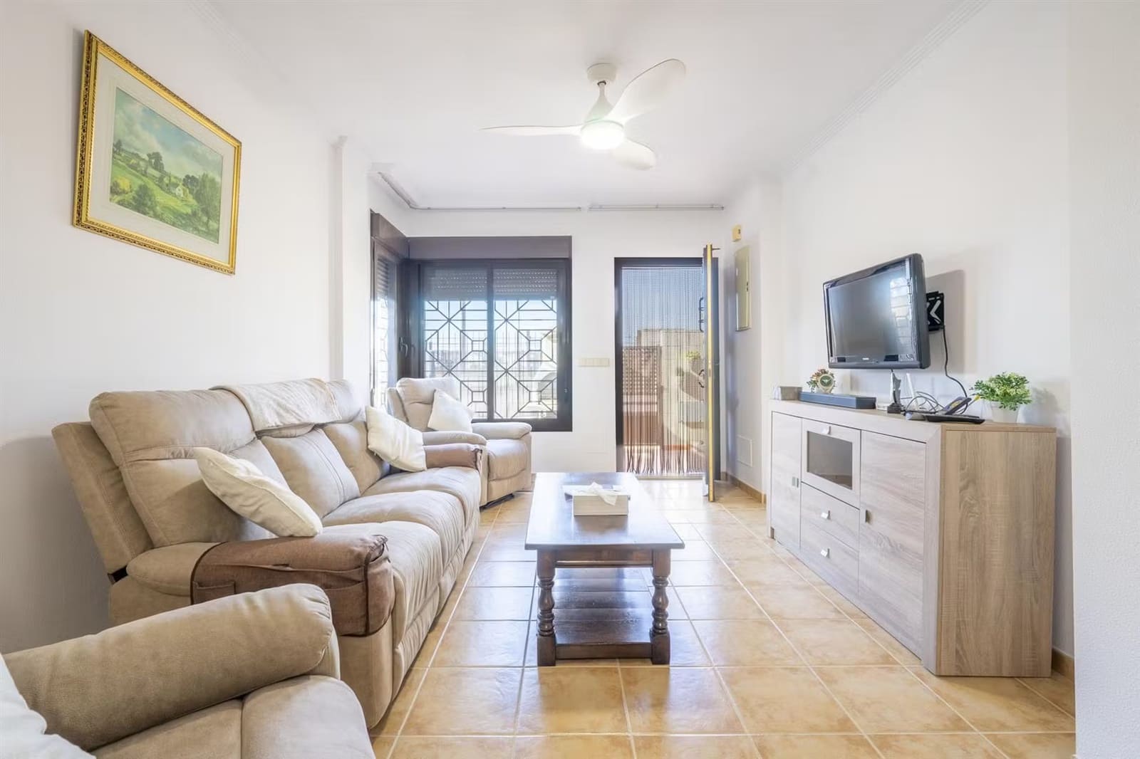 3 sypialnia Dom na sprzedaż w San Cayetano z basenem - 185 000 € (Ref: 9529084)