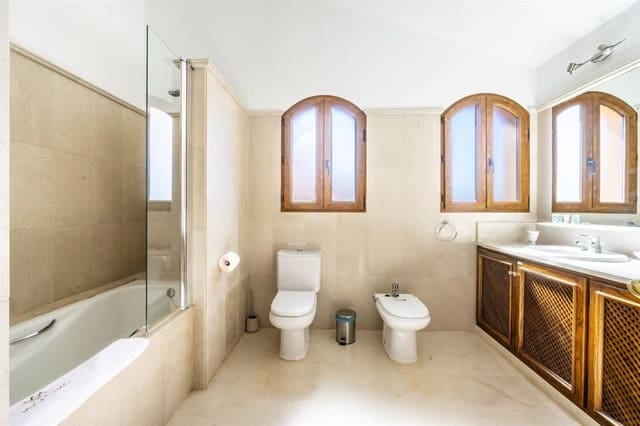 4 camera da letto Villa in vendita in La Manga Club, Cartagena con garage - 540.000 € (Rif: 9532341)