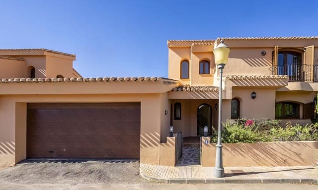 4 camera da letto Villa in vendita in La Manga Club, Cartagena con garage - 540.000 € (Rif: 9532341)