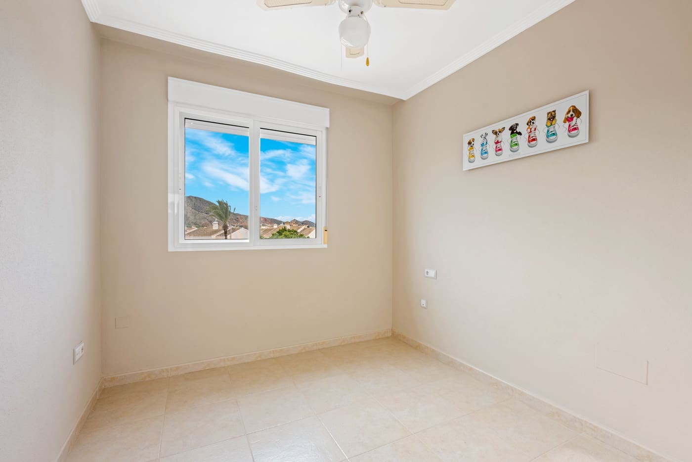 3 bedroom Apartment for sale in San Cayetano - € 155,000 (Ref: 9547011)