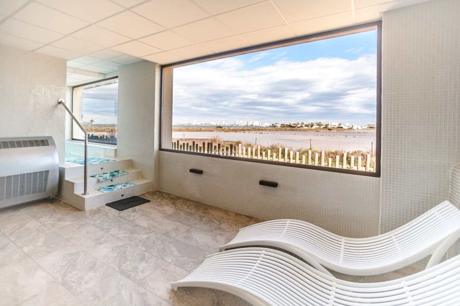 2 slaapkamer Appartement te koop in Mar de Cristal - € 289.000 (Ref: 9564016)