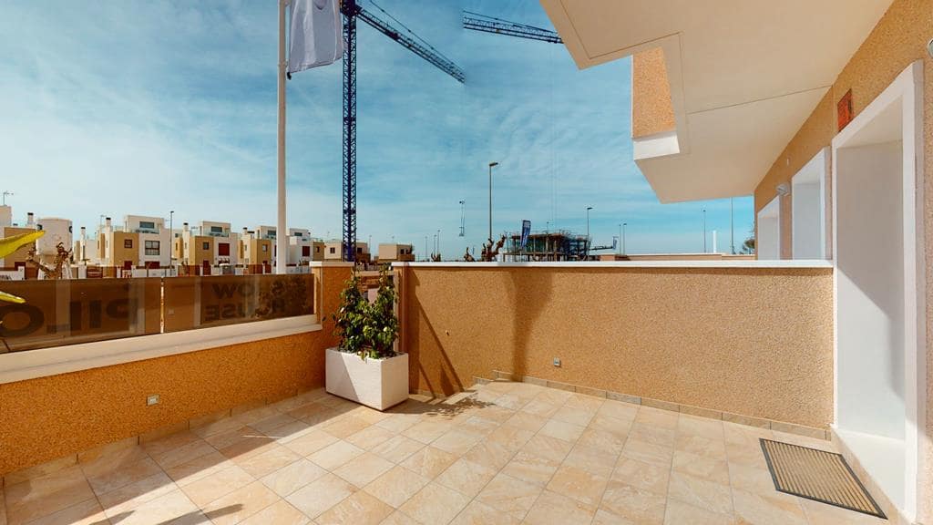 3 quarto Casa em Banda para venda em Pilar de la Horadada com piscina - 299 850 € (Ref: 9566652)