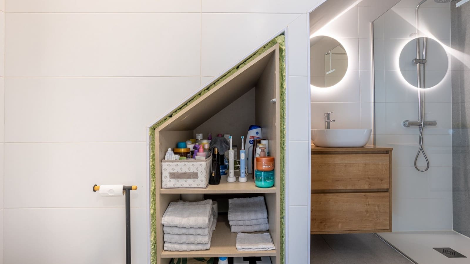 3 slaapkamer Villa te koop in Roldan met zwembad - € 342.000 (Ref: 9585053)