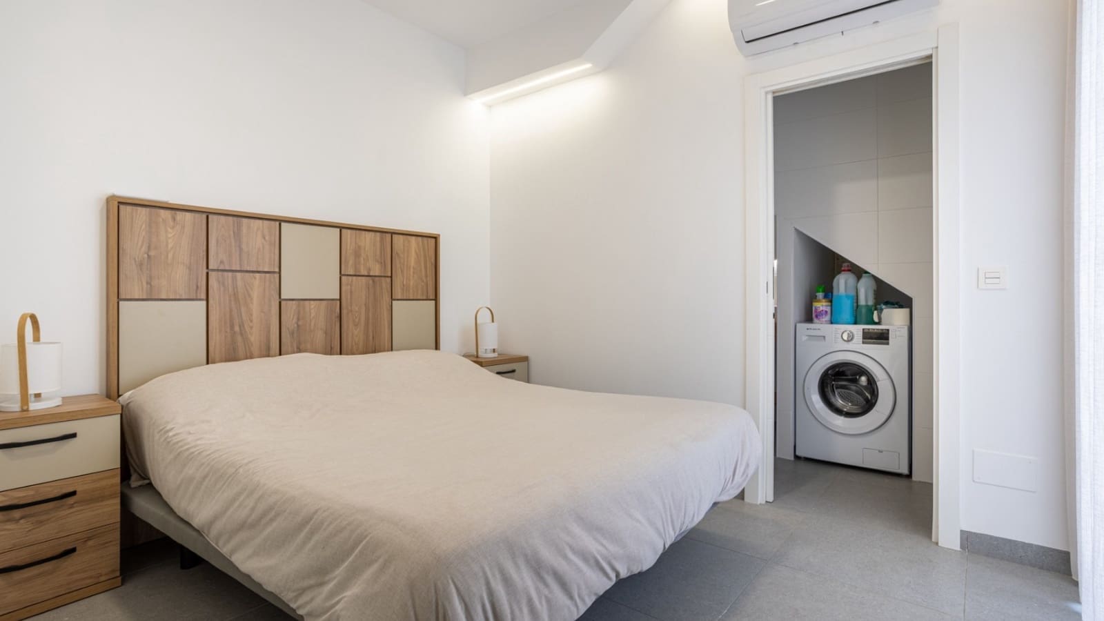 3 slaapkamer Villa te koop in Roldan met zwembad - € 335.000 (Ref: 9585054)