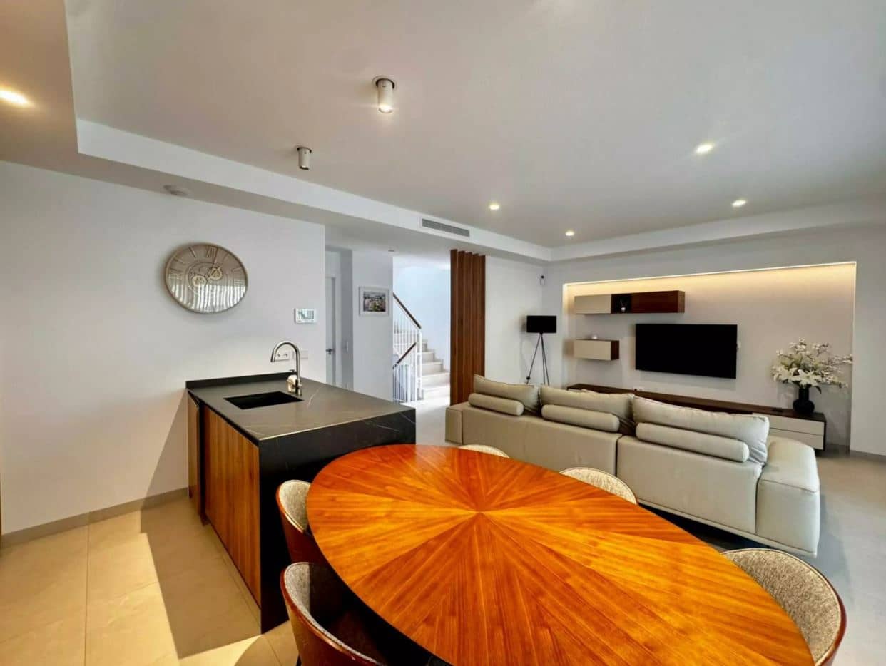 4 Zimmer Villa zu verkaufen in Torre-Pacheco mit Pool - 560.000 € (Ref: 9585055)