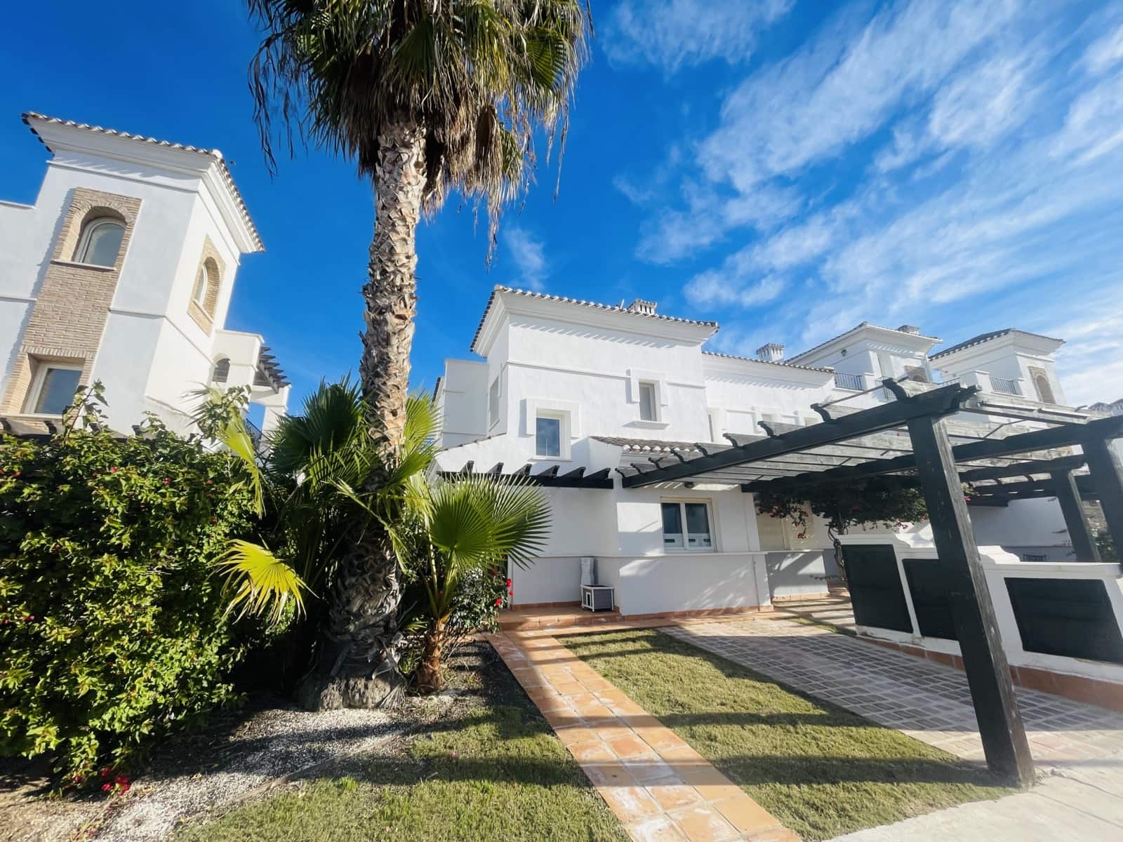 Casa de 2 habitaciones en Roldan en venta - 280.000 € (Ref: 9628327)