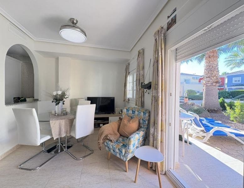 2 sovrum Villa till salu i Banos y Mendigo - 175 000 € (Ref: 9669400)