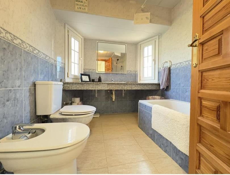 2 sovrum Villa till salu i Banos y Mendigo - 175 000 € (Ref: 9669400)