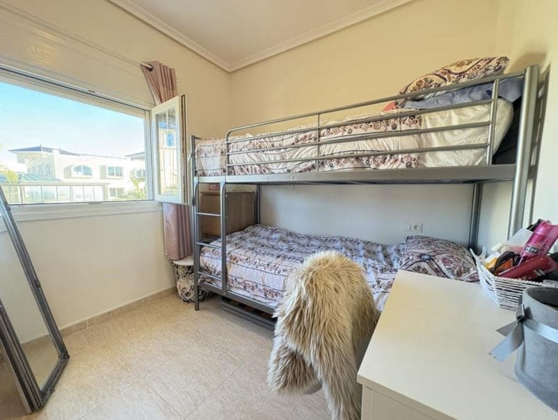 2 sovrum Villa till salu i Banos y Mendigo - 175 000 € (Ref: 9669400)