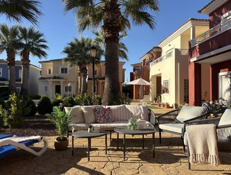 2 sovrum Villa till salu i Banos y Mendigo - 175 000 € (Ref: 9669400)