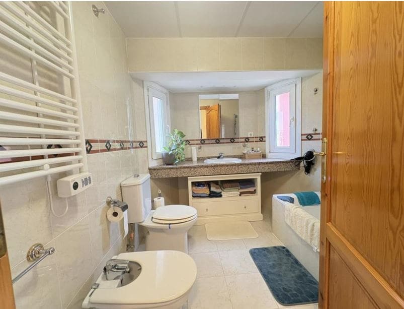 2 sovrum Villa till salu i Banos y Mendigo - 160 000 € (Ref: 9669401)