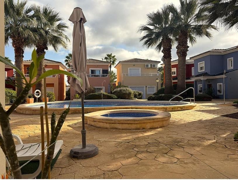 2 sovrum Villa till salu i Banos y Mendigo - 160 000 € (Ref: 9669401)