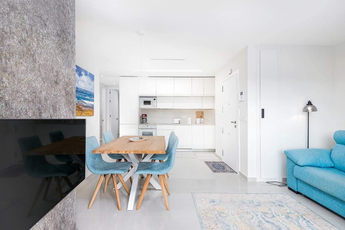 Apartamento de 2 habitaciones en Torre de la Horadada en venta - 239.500 € (Ref: 9675993)