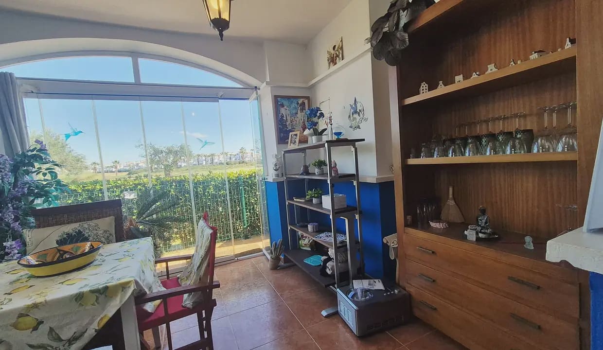 Casa de 2 habitaciones en Roldan en venta - 214.999 € (Ref: 9684378)