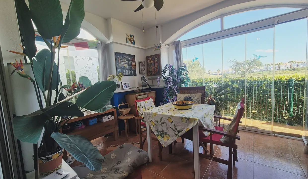 Casa de 2 habitaciones en Roldan en venta - 214.999 € (Ref: 9684378)
