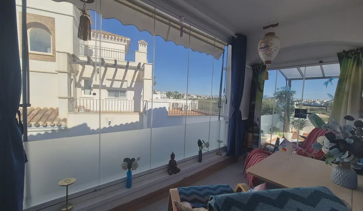 Casa de 2 habitaciones en Roldan en venta - 214.999 € (Ref: 9684378)