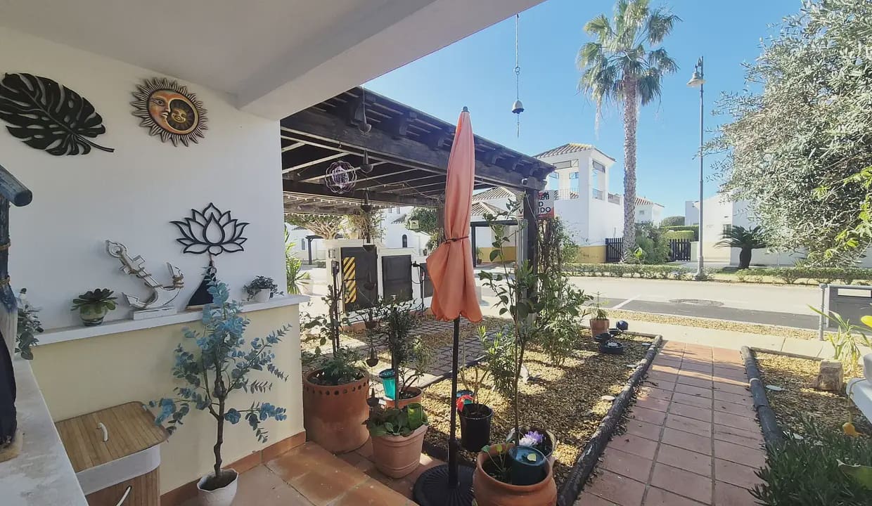 Casa de 2 habitaciones en Roldan en venta - 214.999 € (Ref: 9684378)