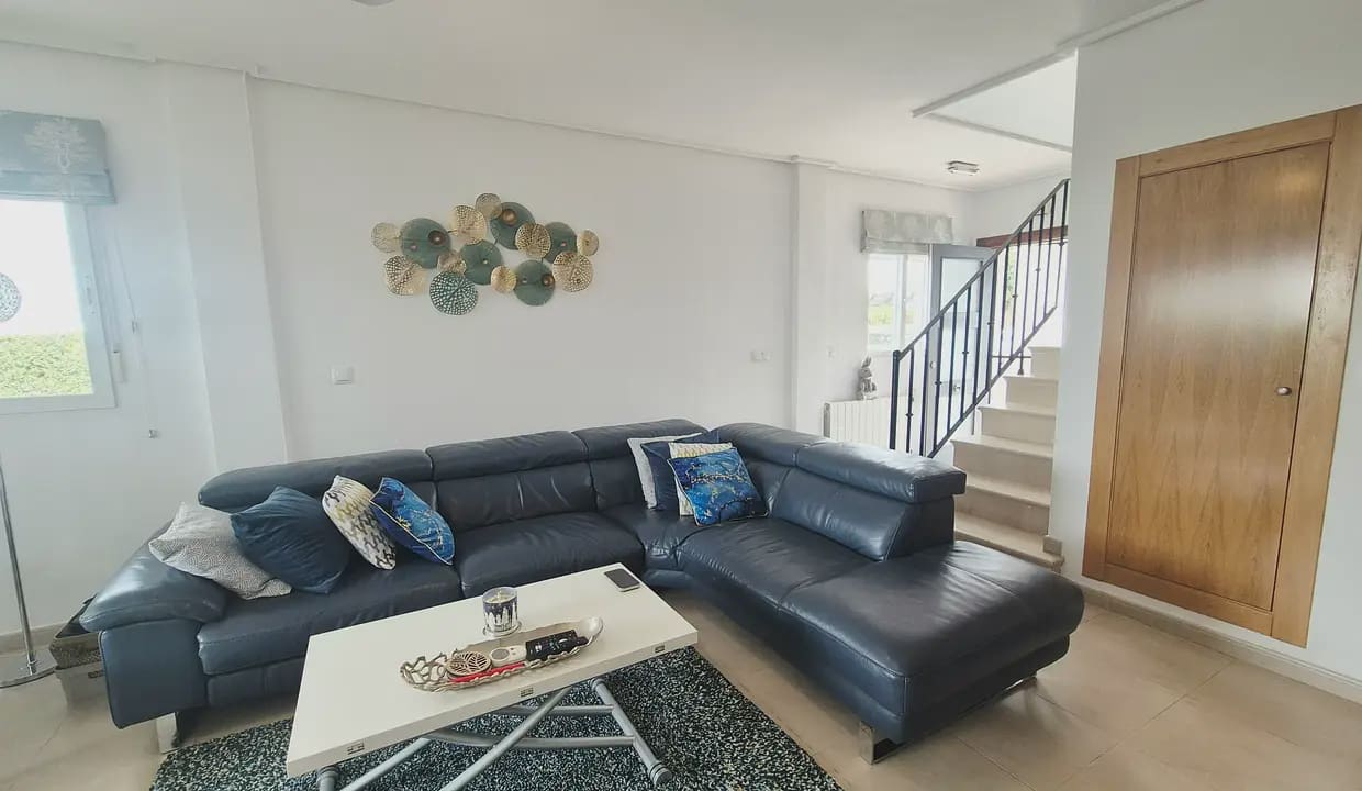 Casa de 2 habitaciones en Roldan en venta - 249.950 € (Ref: 9684379)