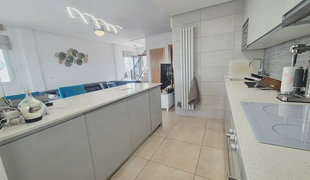 Casa de 2 habitaciones en Roldan en venta - 249.950 € (Ref: 9684379)