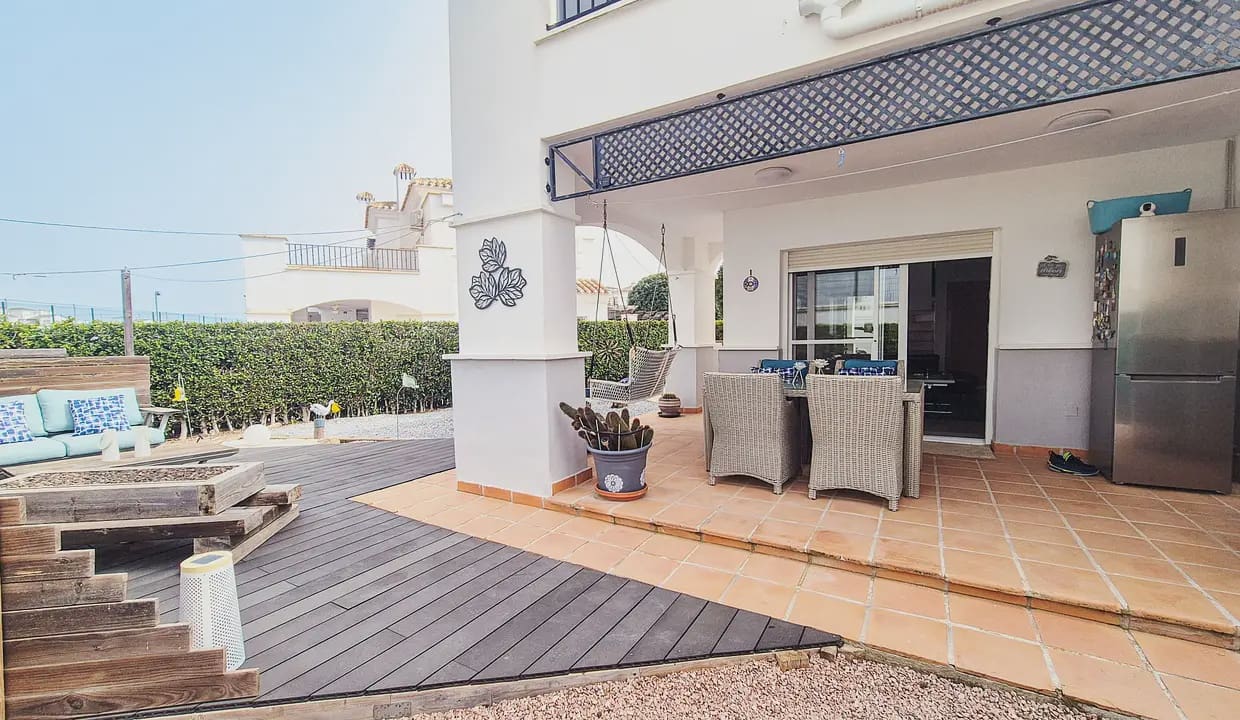 Casa de 2 habitaciones en Roldan en venta - 249.950 € (Ref: 9684379)