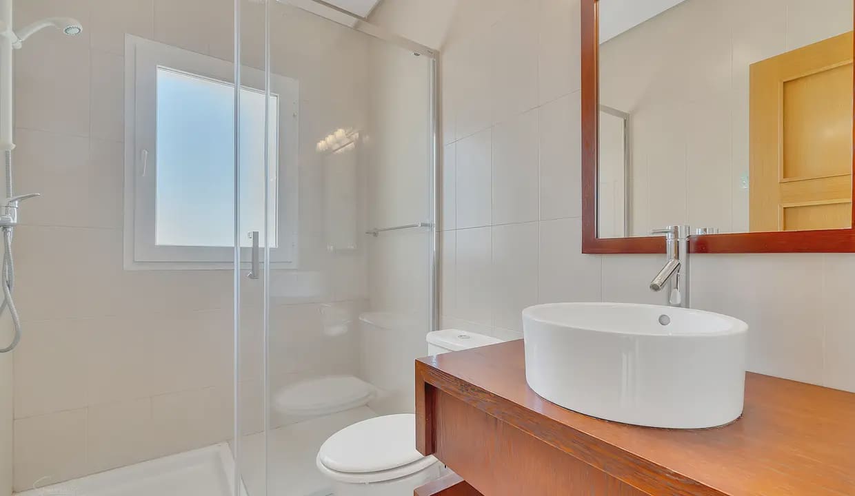 3 quarto Moradia para venda em La Torre Golf Resort com piscina - 349 950 € (Ref: 9687407)