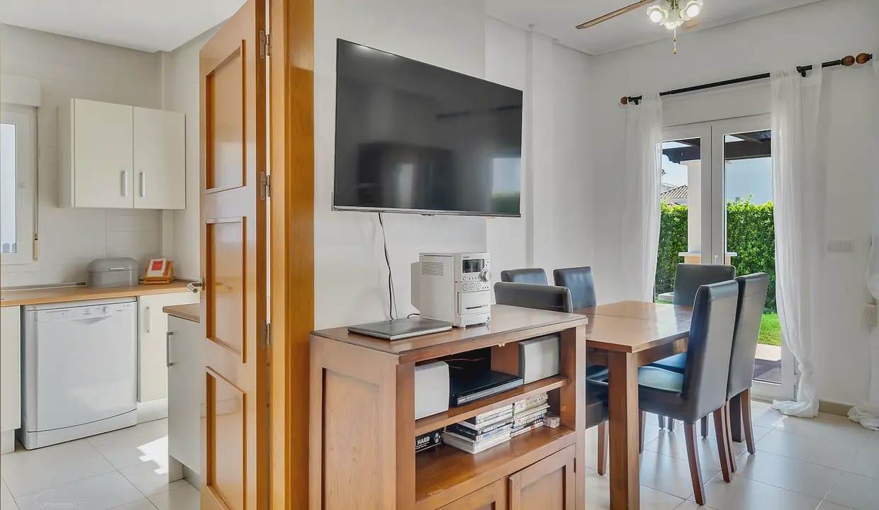 3 quarto Moradia para venda em La Torre Golf Resort com piscina - 349 950 € (Ref: 9687407)