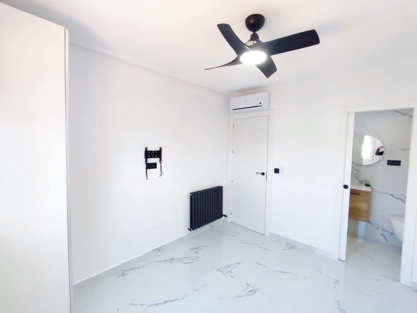 2 makuuhuone Huoneisto myytävänä paikassa Sucina - 235 000 € (Ref: 9688499)