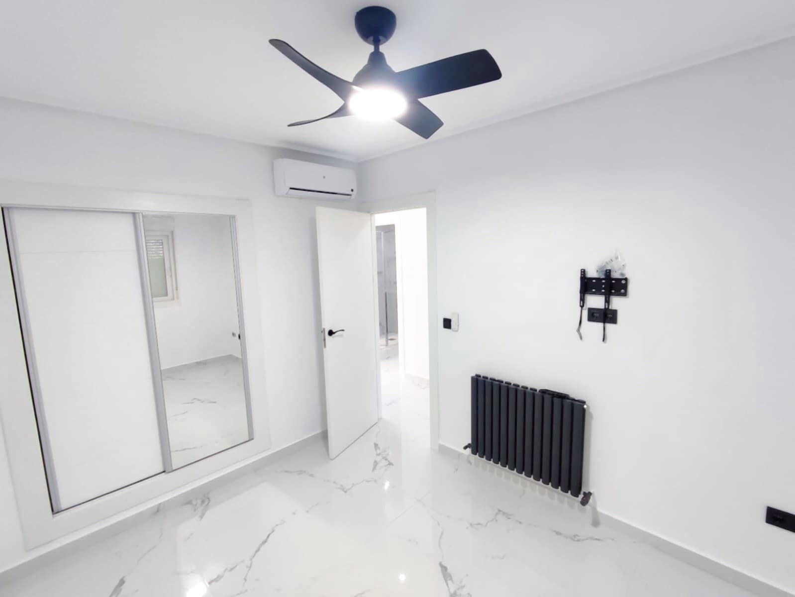 2 makuuhuone Huoneisto myytävänä paikassa Sucina - 235 000 € (Ref: 9688499)