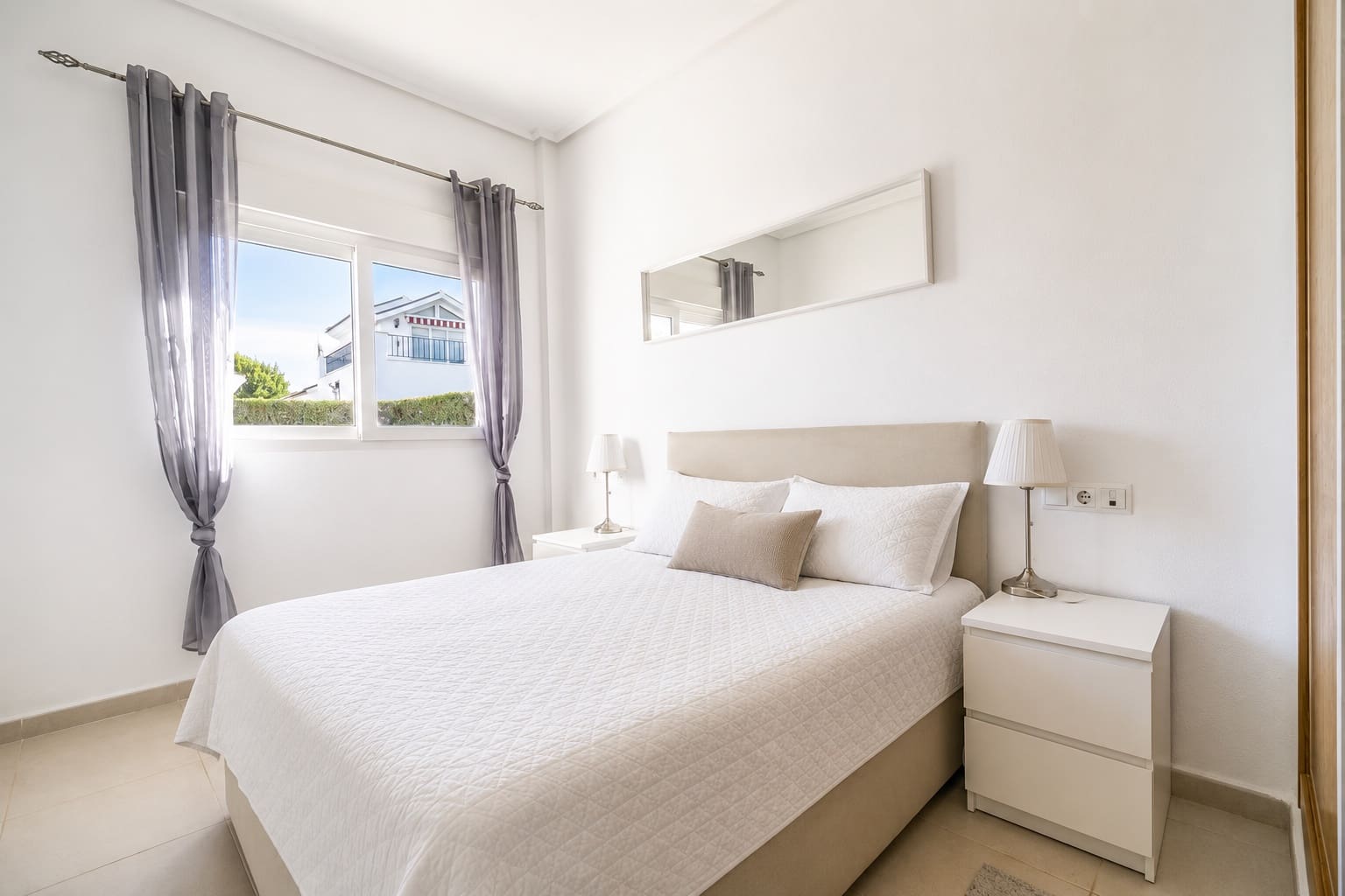 2 soveværelse Villa til salg i La Torre Golf Resort med swimmingpool garage - € 235.000 (Ref: 9752589)