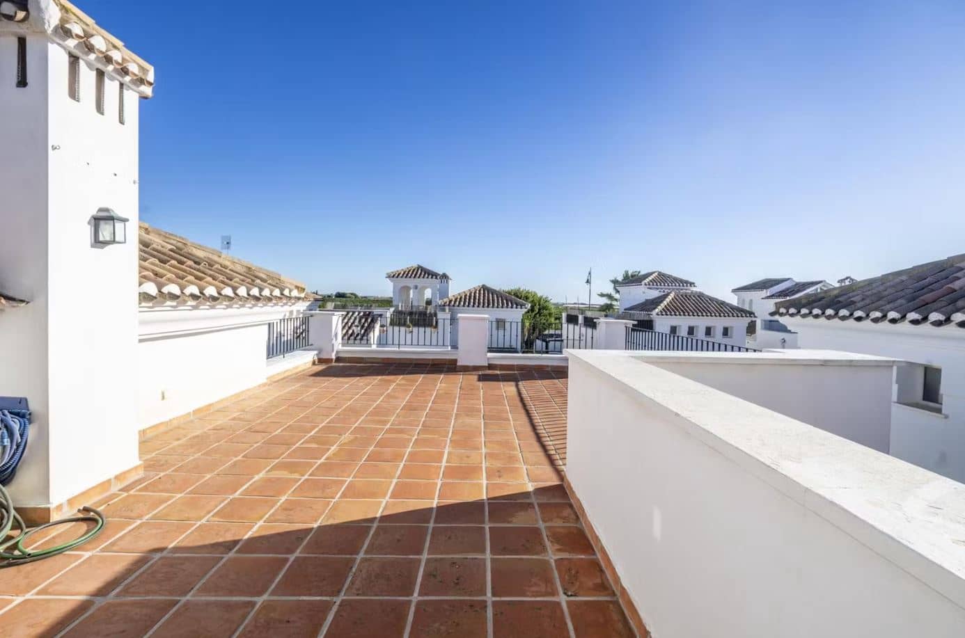 2 Zimmer Villa zu verkaufen in Roldan mit Pool - 235.000 € (Ref: 9752590)
