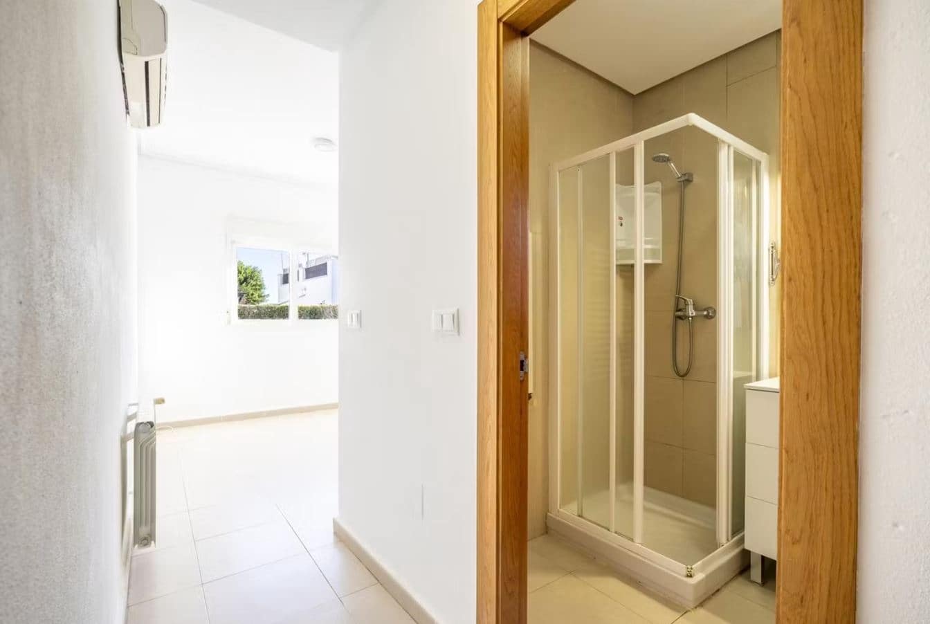 2 Zimmer Villa zu verkaufen in Roldan mit Pool - 235.000 € (Ref: 9752590)