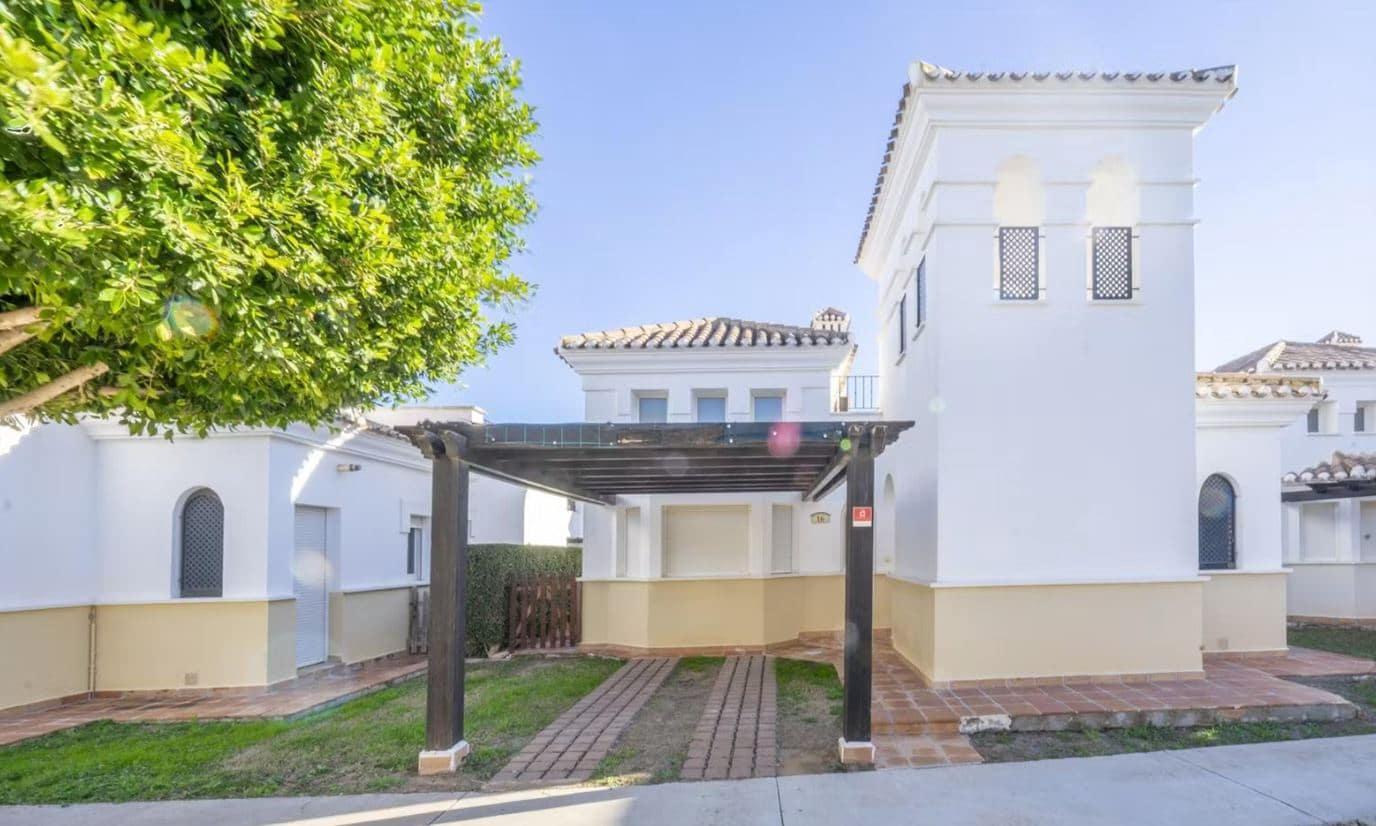 2 Zimmer Villa zu verkaufen in Roldan mit Pool - 235.000 € (Ref: 9752590)