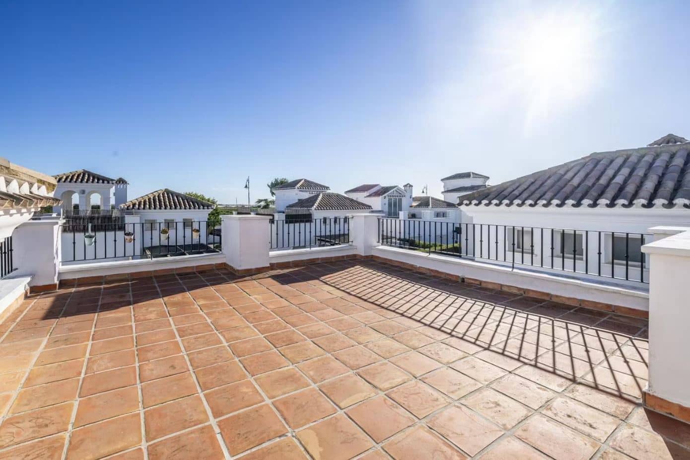 2 Zimmer Villa zu verkaufen in Roldan mit Pool - 235.000 € (Ref: 9752590)