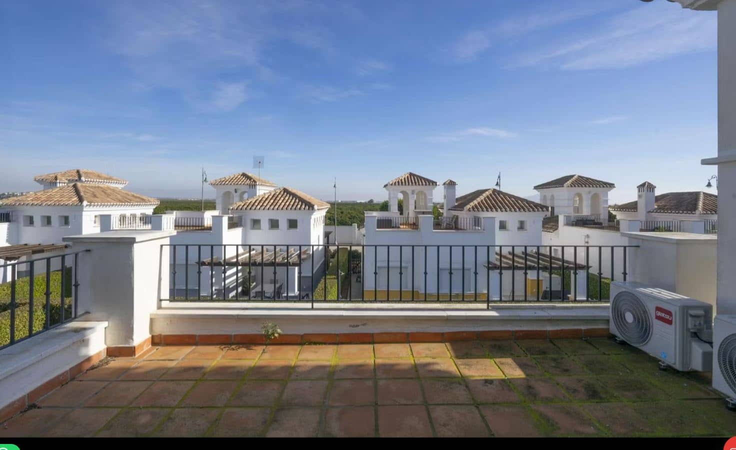 3 chambre Villa/Maison à vendre à Roldan avec piscine garage - 360 000 € (Ref: 9752592)