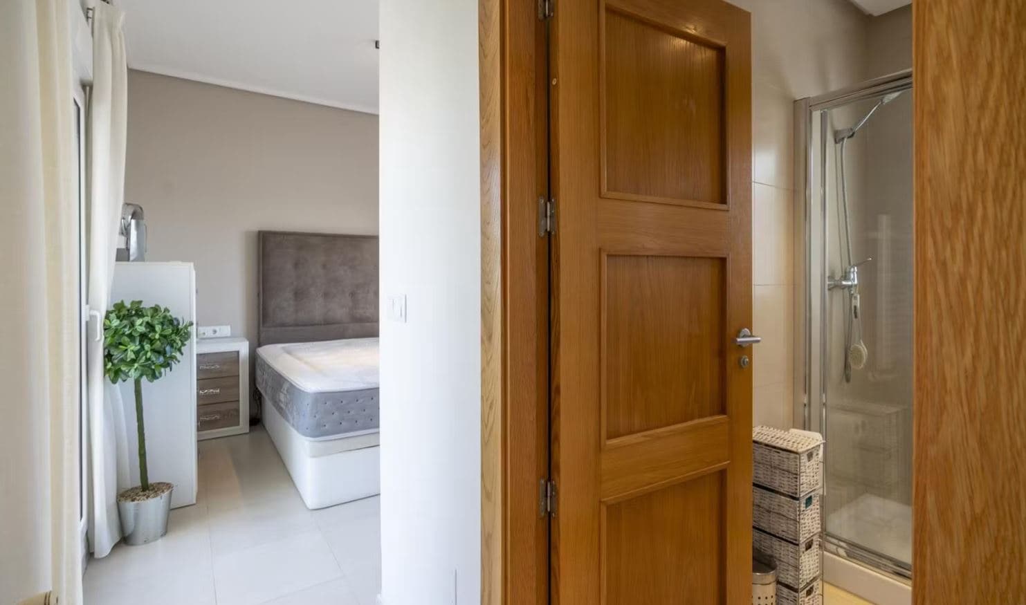 3 chambre Villa/Maison à vendre à Roldan avec piscine garage - 360 000 € (Ref: 9752592)