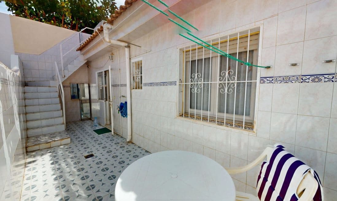 2 bedroom Townhouse for sale in Los Narejos - € 165,000 (Ref: 9769118)